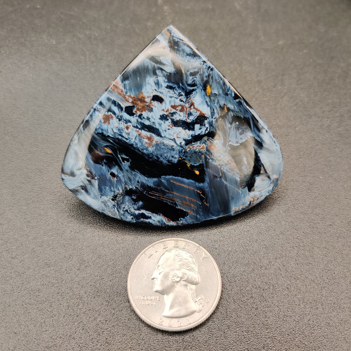 Pietersite Cabochon 108.8 carats (21.76g)